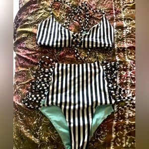 WMNS BIKINI